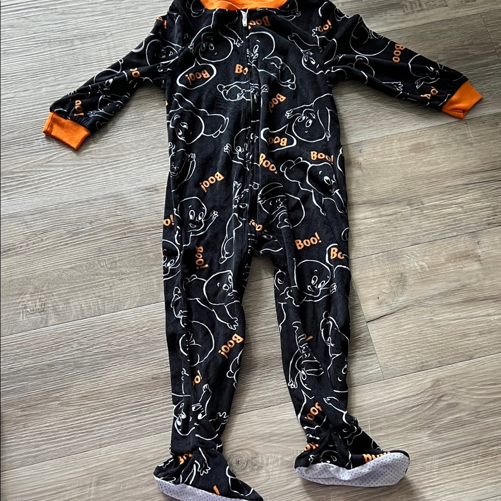 LIKE NEW super soft 3T footie Halloween ‘Casper The Friendly Ghost’ pajama set